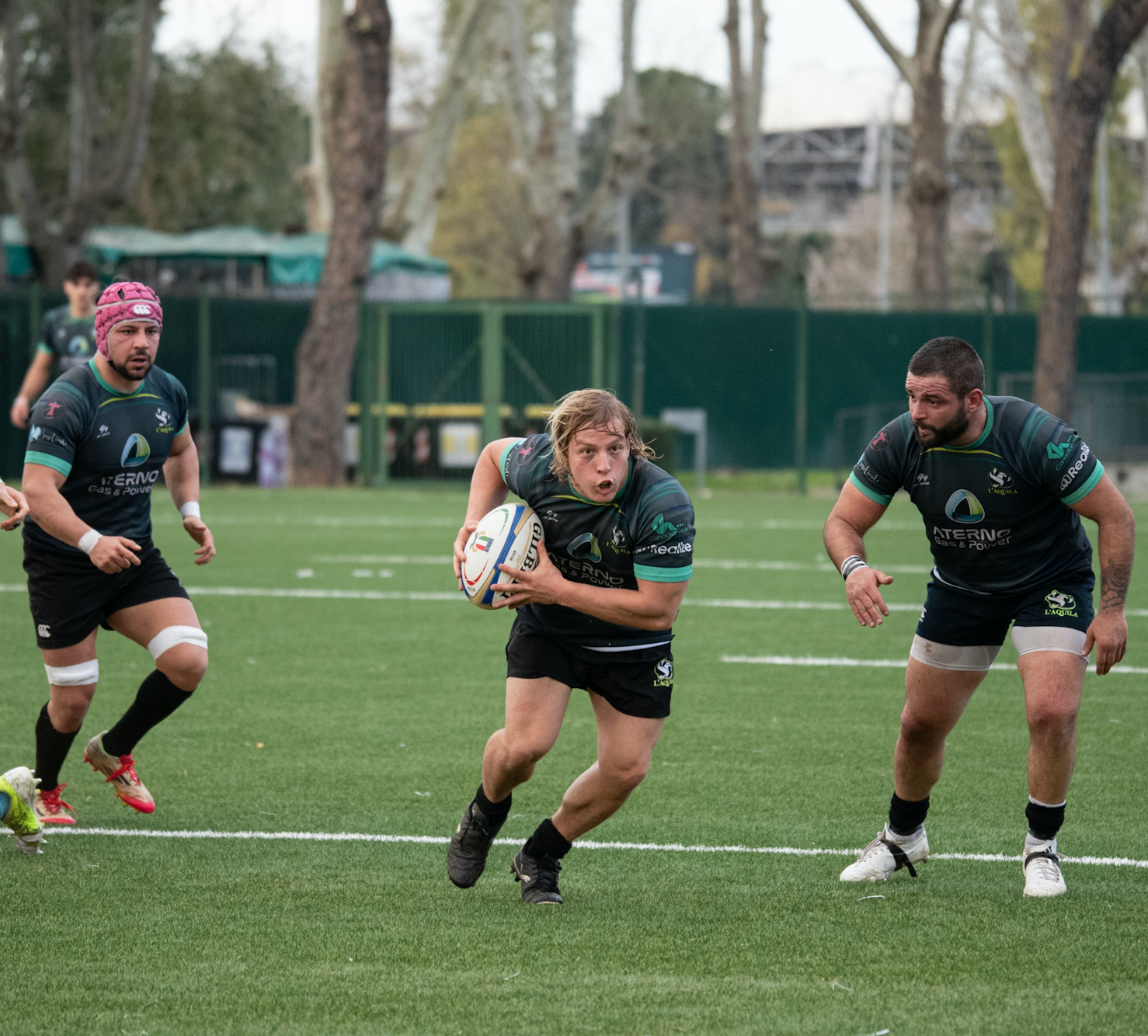 LA Rugby all’ultima trasferta dell’anno. Neroverdi attesi al Mandela di San Benedetto del Tronto.